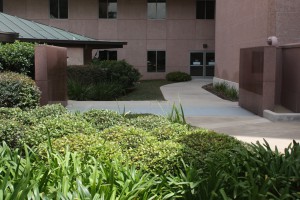 FloodBreak pedestrian gate blends in with granite building