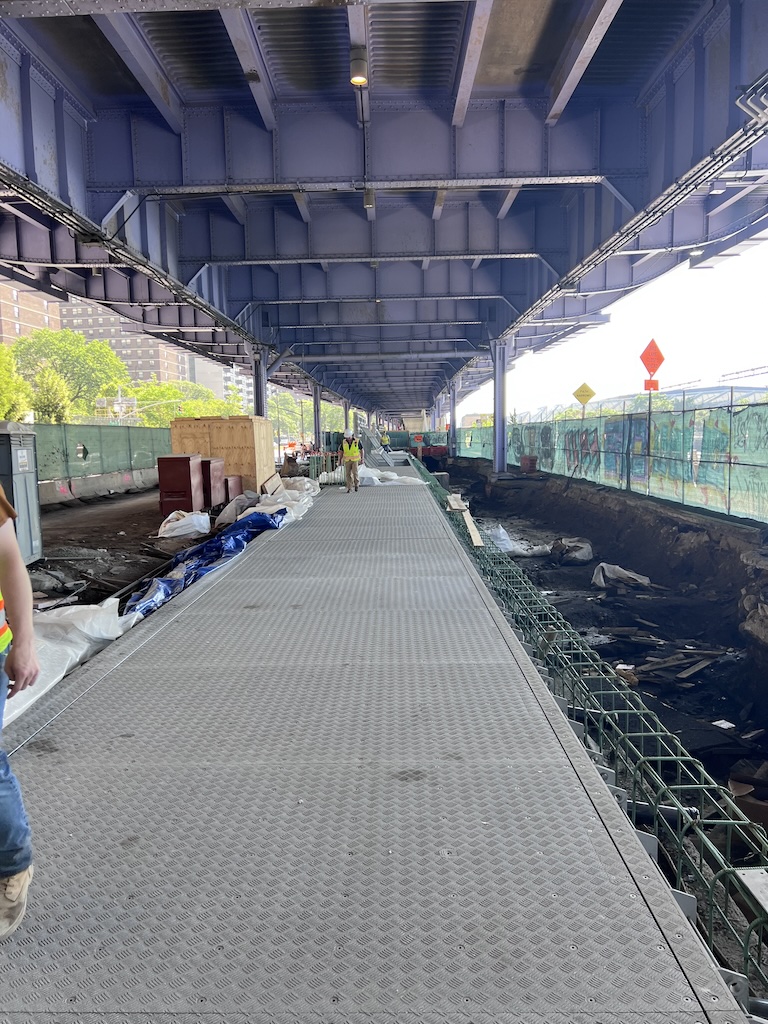 BMCR - flip up gate installation_IMG_1247 smfile